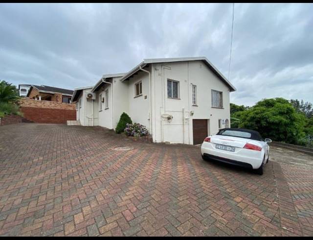 4 BEDROOM HOUSE FOR SALE IN SHALLCROSS